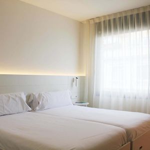 Pol & Grace Hotel